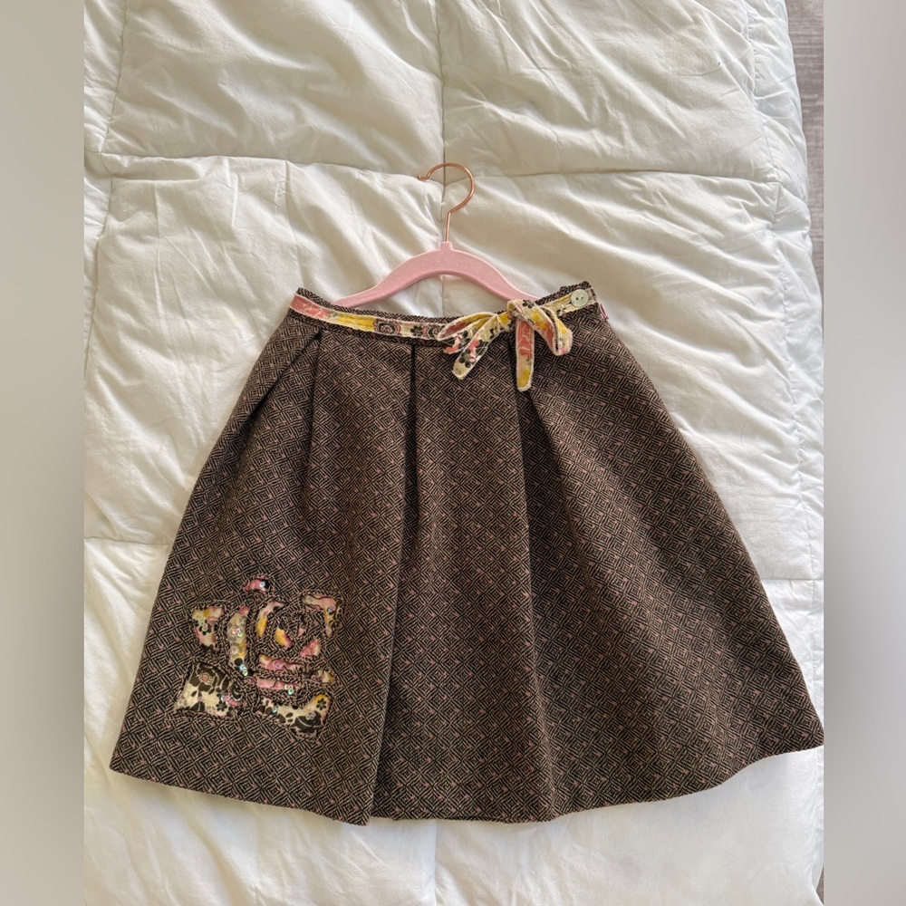 Girls Brown Patterned A-Line Skirt with Floral Bow